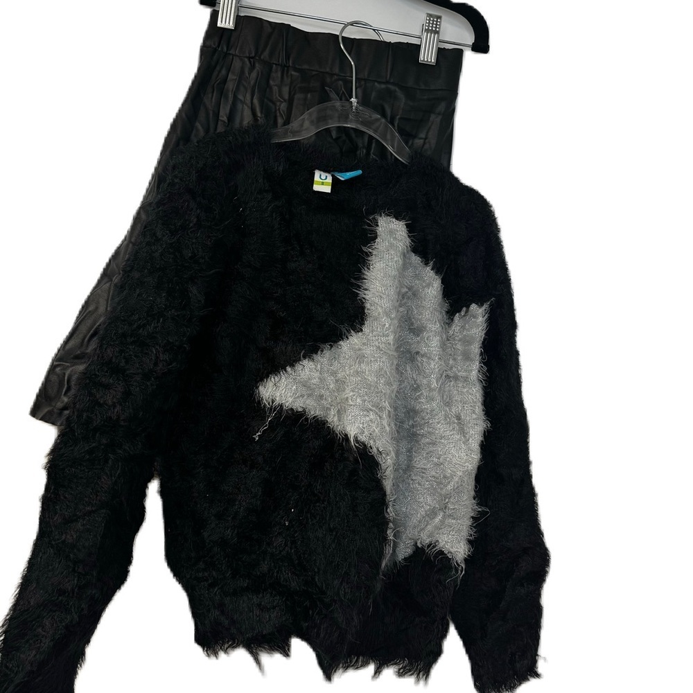 Martino Girls sz 7 Black bundle outfit star soft sweater cropped pleated skirt
